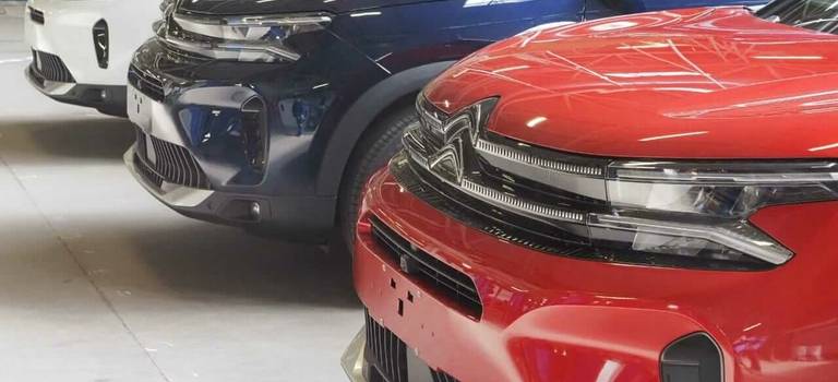 В России началось серийное производство кроссовера Citroen C5 Aircross.
