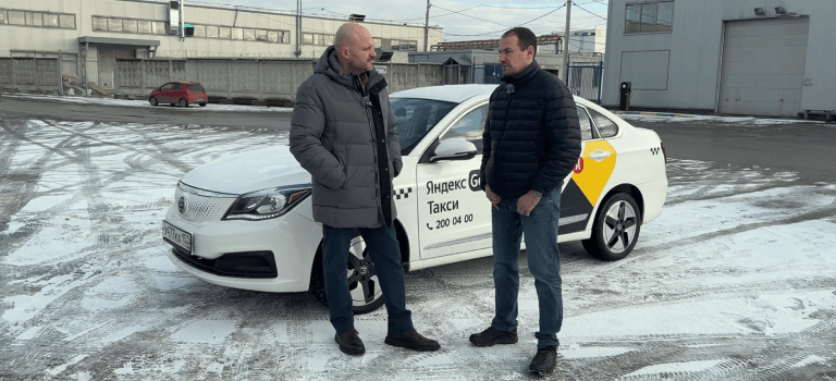 EVOLUTE i-PRO в такси, может?