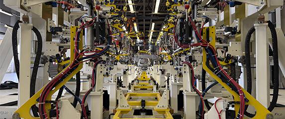 Завод в Липецкой области готовится к запуску цехов сварки и окраски кузовов автомобилей EVOLUTE