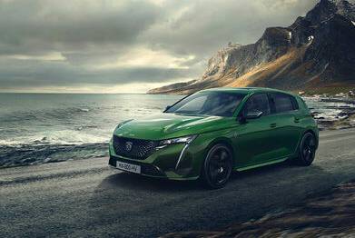 Peugeot 308 - первая модель бренда с новым логотипом