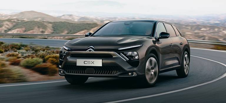 НОВЫЙ КРОССБЭК CITROËN C5 X В ТВЕРИ