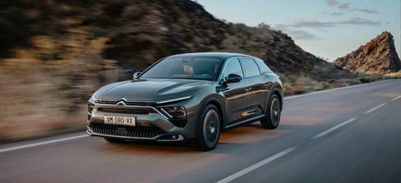 НОВЫЙ C5 X – СОВЕРШЕННОЕ ВОПЛОЩЕНИЕ ФИЛОСОФИИ CITROËN