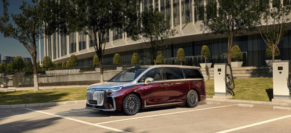 ОБНОВЛЕННЫЙ VOYAH DREAM: СКОРО В РОССИИ